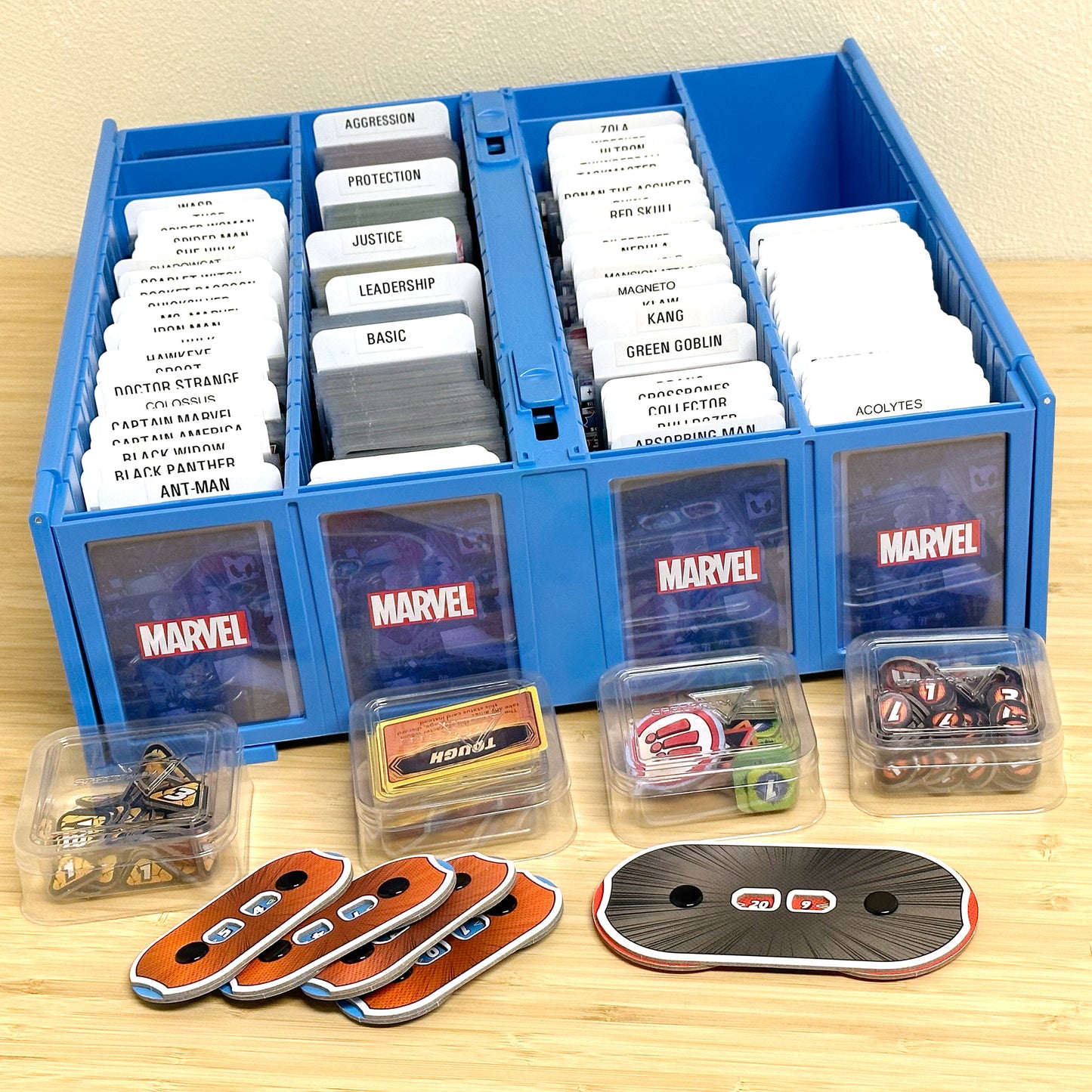 3200 COLLECTIBLE CARD BIN